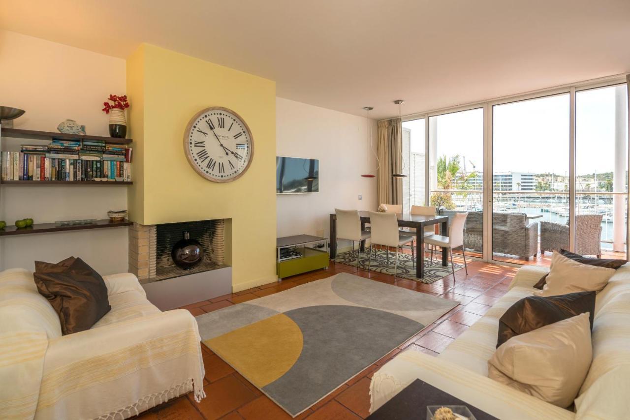 Stunning 2-Bed Penthouse In Lagos 250M From Beach Ngoại thất bức ảnh
